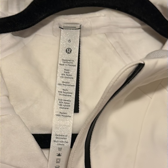 Lululemon chill jacket - Picture 9 of 11
